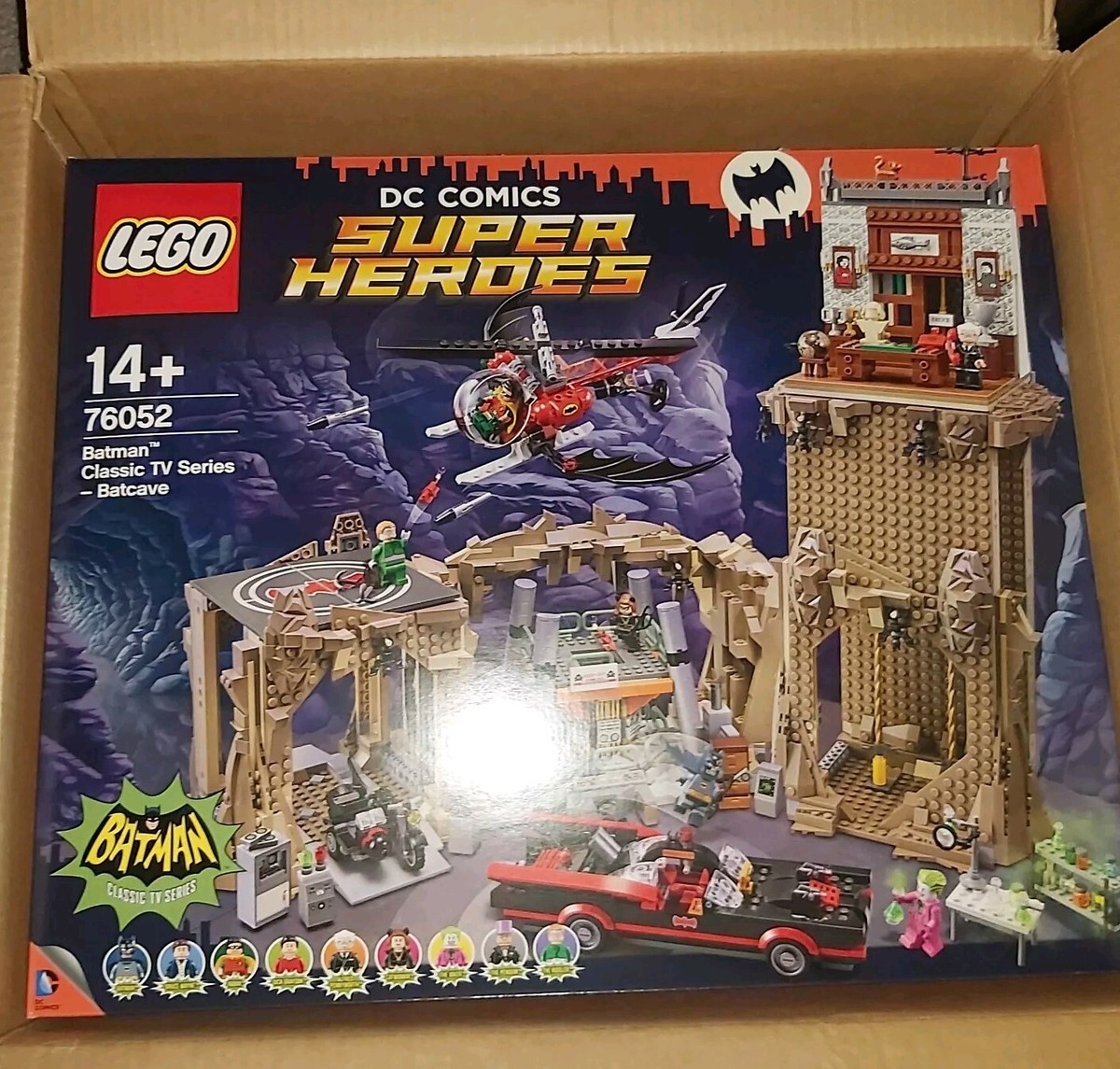 BRAND NEW* Lego 76502 Batman Classic TV Series Batcave DC Retired
