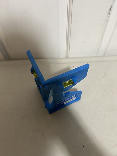 Empire Level 720, 5-1/4 In. Plastic Post & Pipe Multi Level - Picture 9 of 9