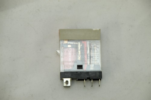 Omron G2R-1-SNI 230V AC - Imagen 1 de 2