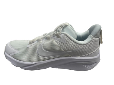 Nike Star Runner 4 kleine Kinderschuhe UK 11 US 11,5C EU 28,5 REF 3421 =