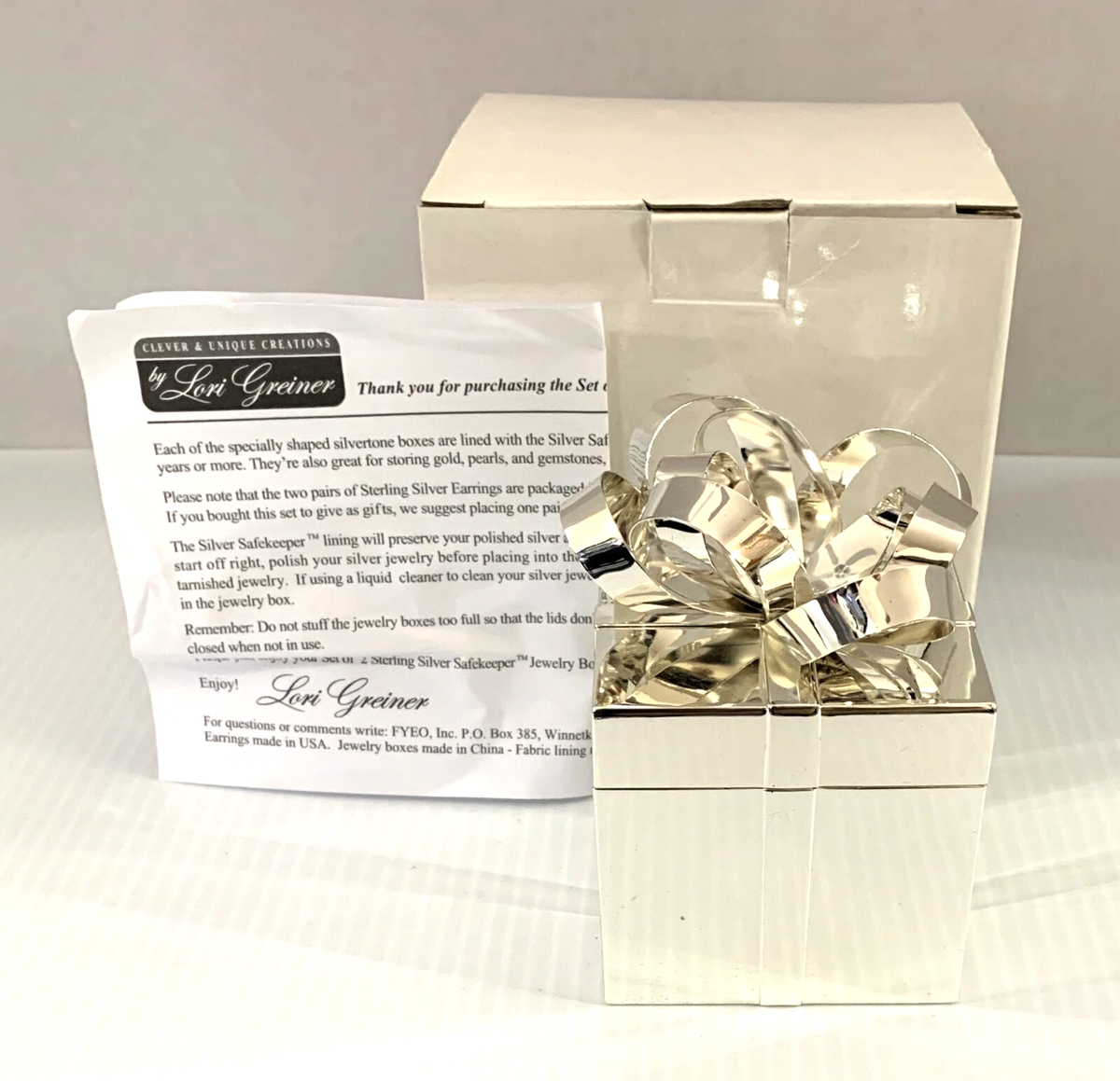 QVC 2005 Lori Greiner SILVER SAFEKEEPER Jewelry Gift BOX w/ Anti