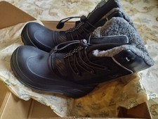 NIB Kamik Luke Snow Winter Boots Kids Boys Size 4 Youth Big Kid