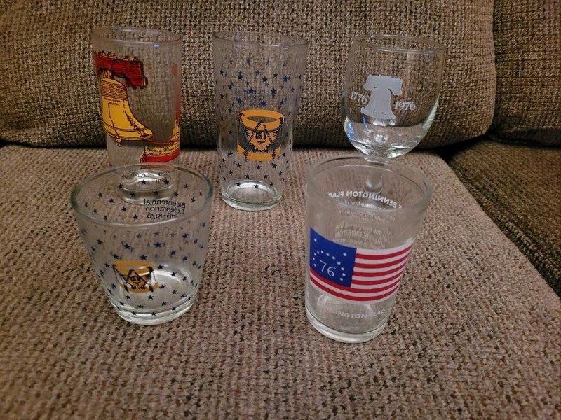 Bicentennial glasses lot