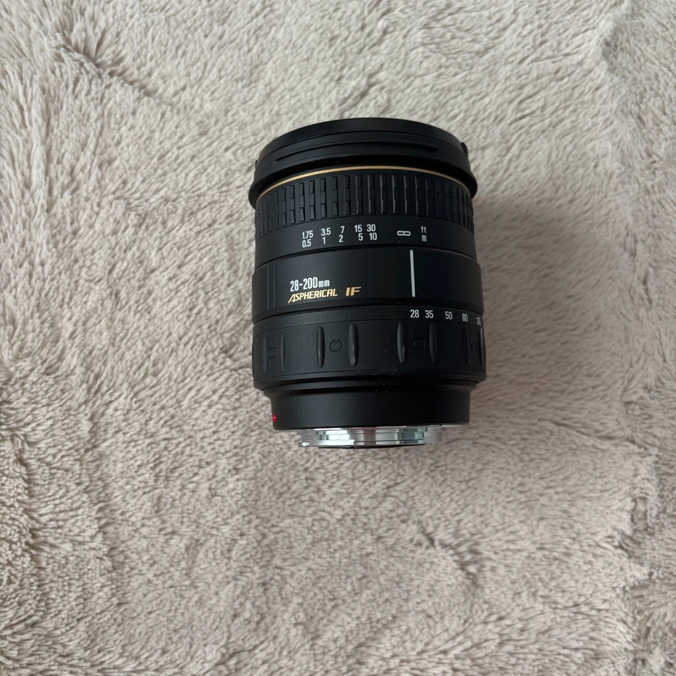 Quantaray AF 28-200mm f/3.8-5.6 AF Lens For Minolta and Sony - Image 2 of 4