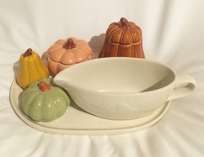 Orange Kürbisse Sauciere und Gewürze Tisch Mittelstück Set