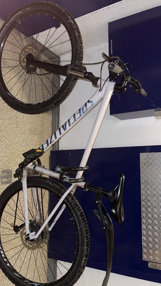 Mountainbike Specialized Rockhopper 29 - Bild 2 von 4