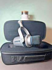 SHURE MV7 MIC  WITH CARRYING CASE GREY WITH XLR, USB, MONITOR