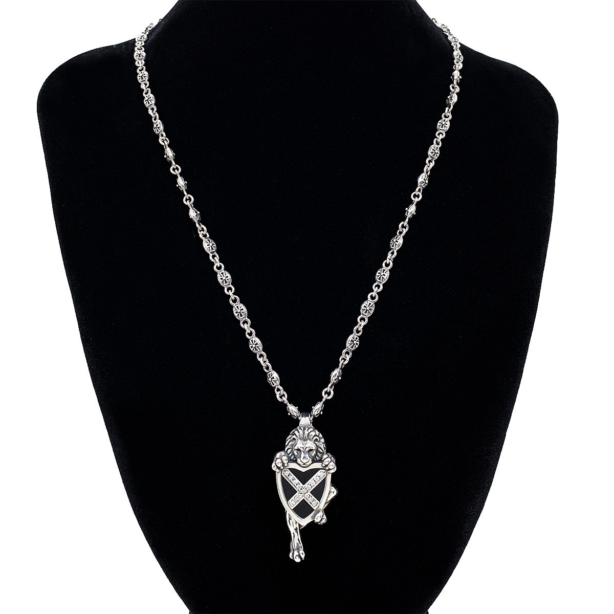 Justin Davis Regal Lion Pendant SPJ523 Shield Motif Onyx Justin Davis Regal Lion Pendant SPJ523 Shield Motif Onyx