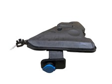 Oem Bmw G12 G30 540 M550 750 M760 Windshield Wiper Washer Reservoir Tank Pump Oem Bmw G12 G30 540 M550 750 M760 Windshield Wiper Washer Reservoir Tank Pump