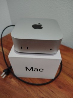 Apple Mac mini Desktop Latest Model M4 chip 16GB RAM 512GB SSD Silver