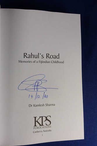 Signed Book RAHUL'S ROAD Kamlesh Sharma MEMORIES OF A FIJI INDIAN CHILDHOOD - Picture 4 of 12