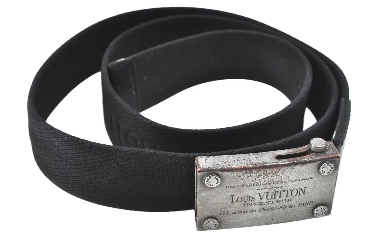 Authentic Louis Vuitton Belt In Women display picture 2