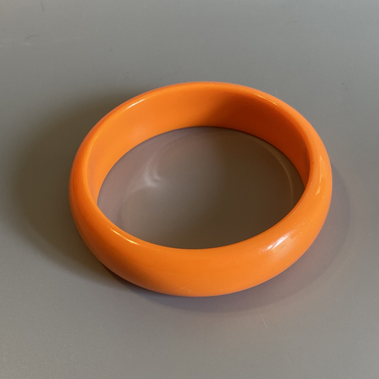Vintage Solid Orange Bright Plastic Bangle Bracel… - image 5
