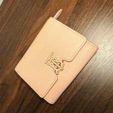 Burberry Pink Women&rsquo;s Wallet Trifold Fold-Over Logo Zip Coin Pouch