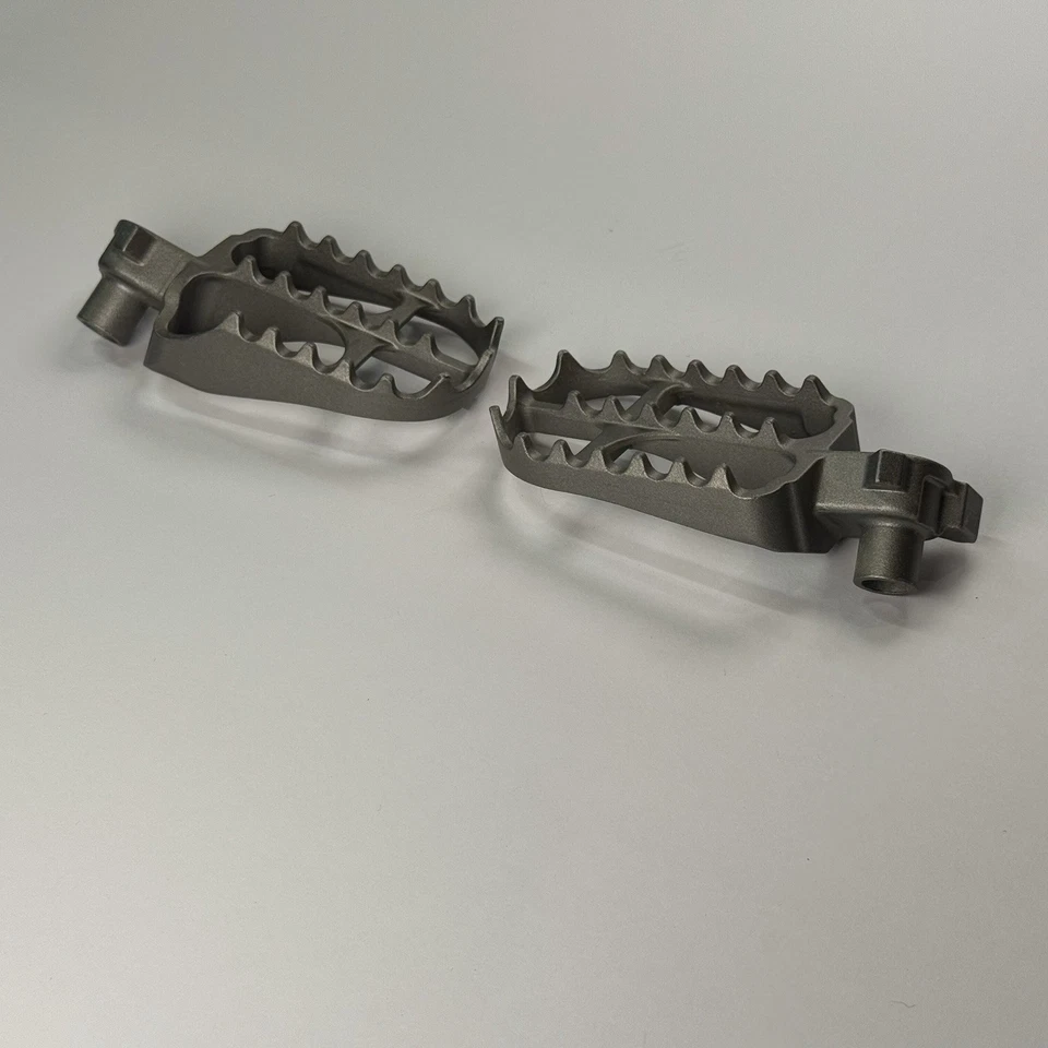 Juego de estriberas Yamaha YZ250F YZ450F OEM clavijas YZ450 YZ250 FX 1996-2022 Foto 4 de 4