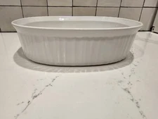 Vintage Corning Ware F-2-B French White Oval Casserole Dish 2.8L 
