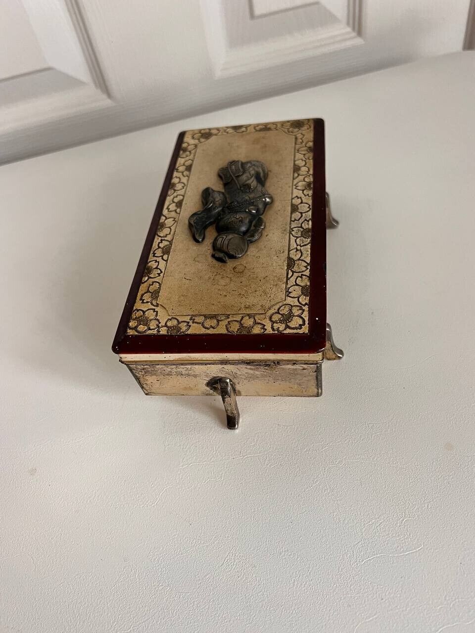 Picture 4 of 9