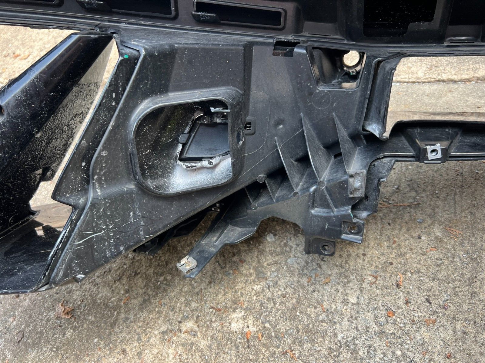 2017 2018 2019 LAMBORGHINI HURACAN PERFORMANTE OEM FRONT BUMPER COVER