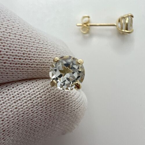 NATURAL White Topaz Round Cut 1.15ct 9k Yellow Gold Stud Earrings 5mm - Picture 4 of 5
