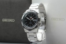 Montre pour homme automatique à cadran noir SEIKO 5 SPORTS 4R36-00C0 en...