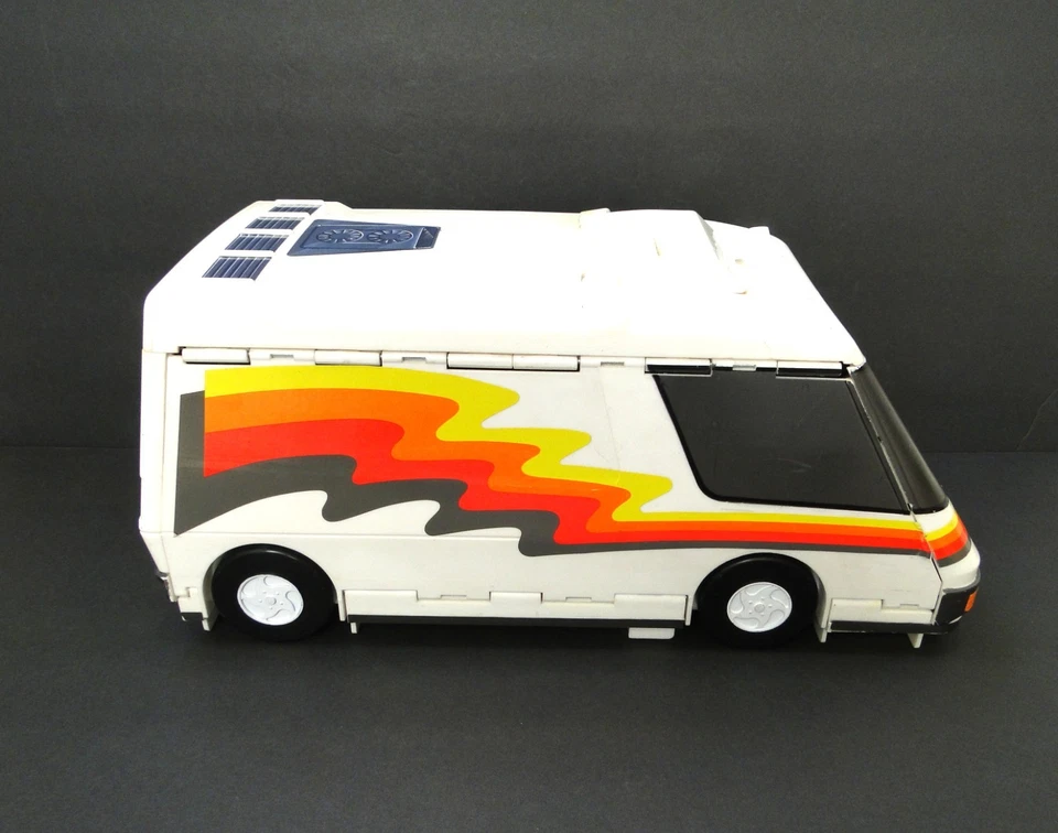 Vintage 1991 Micro Machines Super Van City Playset (Please Read Description) - Image 4 of 4