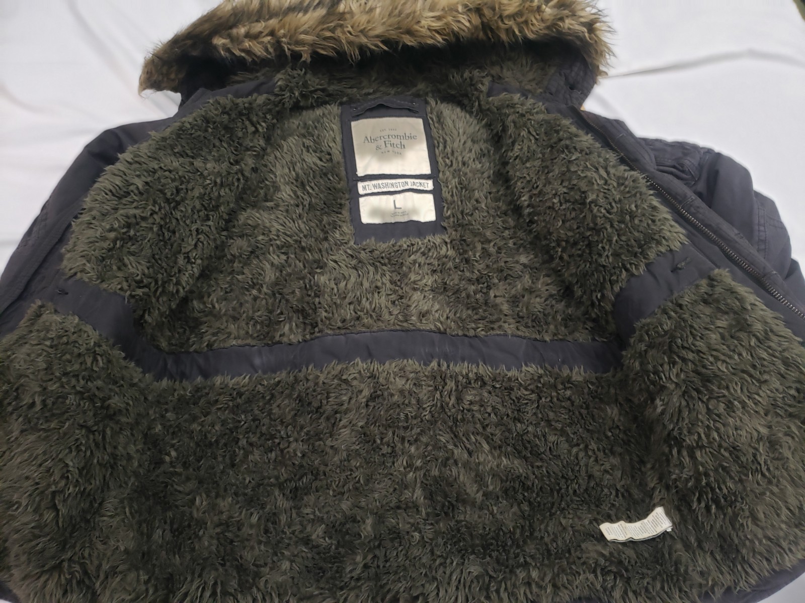 ABERCROMBIE & FITCH Jacket Navy Mt. Washington Parka Medium Fur Oversized Hood image 6