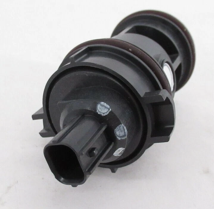 Válvula de ventilación de bote genuina OEM Honda Acura 17310-TBA-A01 Foto 3 de 4