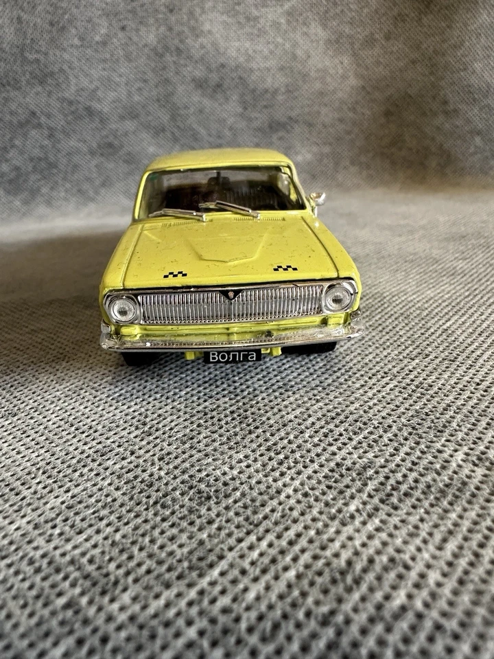 car Volga Plastic model 1:43 DeAGOSTINI - Image 2 of 4