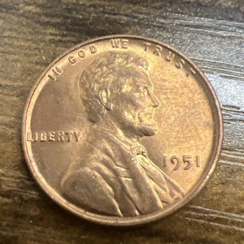 Uncirculated 1951 Lincoln Wheat Cent Penny Actual Coin. Great Value