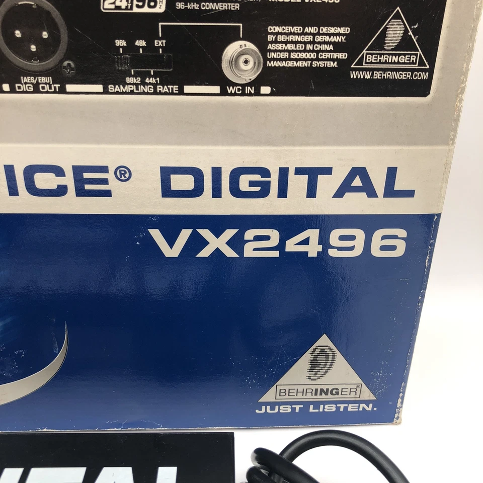 Preamplificador de micrófono digital Behringer Ultravoice VX2496 muy buen funcionamiento Foto 2 de 4