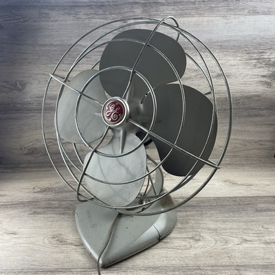 VTG GENERAL ELECTRIC Working Oscillating Fan Red Logo 12  Blade Metal USA Made
