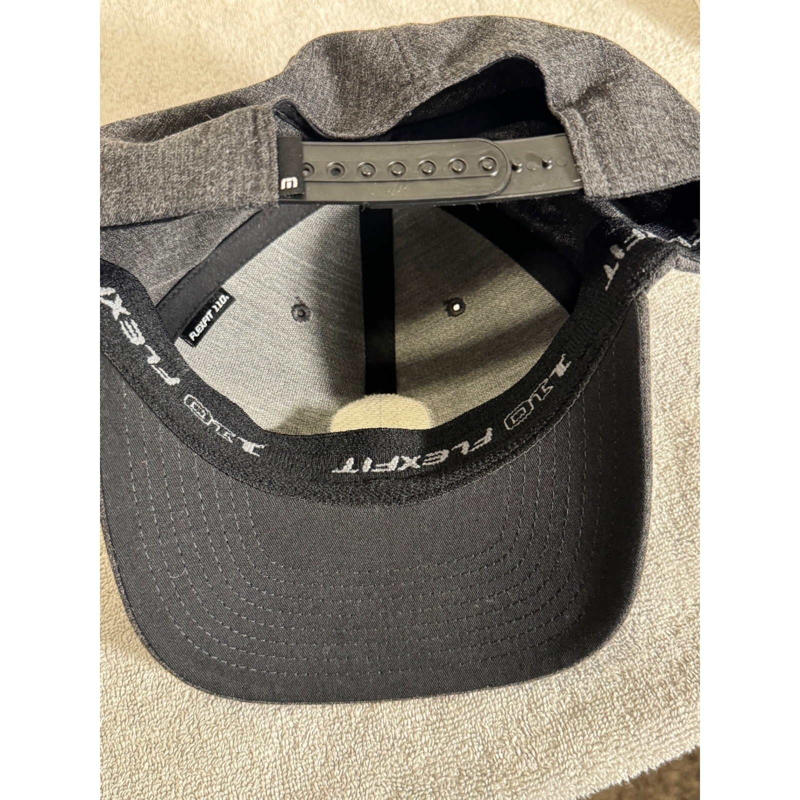 Travis Mathew Skull Patch Snapback Hat Charcoal G… - image 6