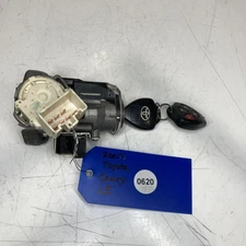 07-11 TOYOTA CAMRY IGNITION SWITCH WITH CYLINDER HOUSING & KEY 45020042