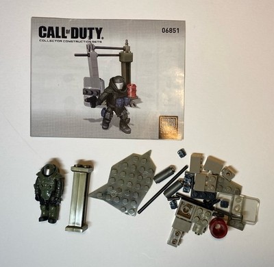 Mega Bloks Call of Duty 06851 Juggernaut Figure Mega Construx Complete Set