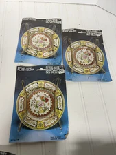 3 Vintage NEW Decorative Plate Hangers Wall Hanging Brass Wire Plate Holders