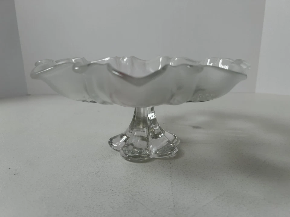 MIKASA Vacaciones Navidad Paisaje Cristal Patas Bon Bon 9.5" Hecho en Alemania Foto 3 de 4