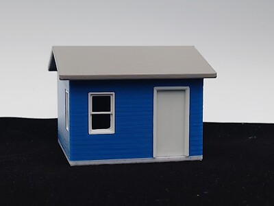 1:64 13'4''x14'10'' Blue Standalone Office/Guard Shack-Matt's Model Building