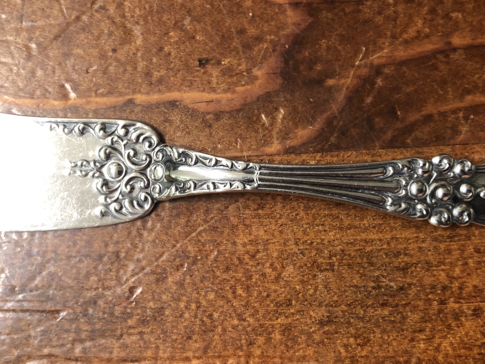 Antique Mechanics Silver Co. Sterling Silver Master Butter Knife Olympia Pattern