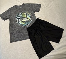 Boys 2pc Outfit Medium Tek Gear Dry Fit Basketball T-shirt  Black Shorts