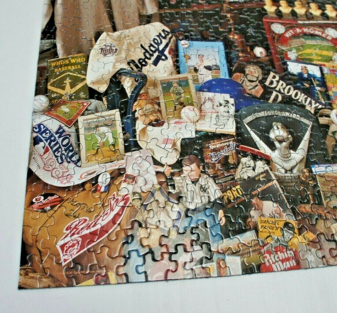 Springbok 'Collectors Closet' 1000ピース Amazon.com: Springbok's 1000 Piece Jigsaw Puzzle Collector's