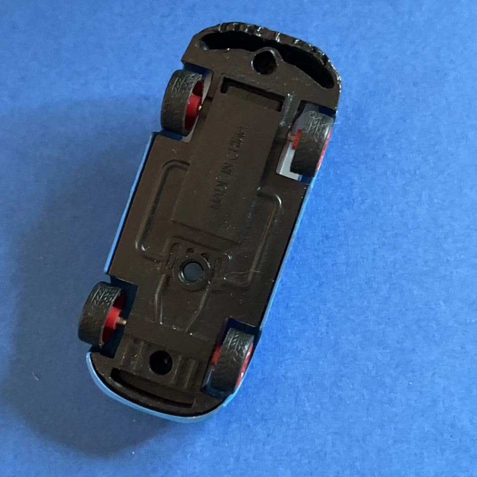 MACCHININA AUTO MODELLINO - 7 X 3 CM - ALLOY CAR N. 19 CELESTE VICTORY STRONG  - Immagine 3 di 4