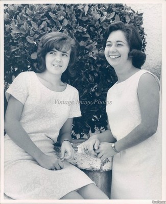 Bronson High School Linda Robinson Carolyn Martin Historic Vintage Photo 8x10