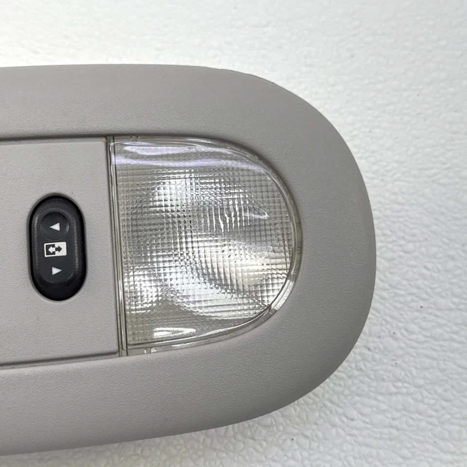 04-08 福特 F-150 头顶圆顶灯带天窗和后窗开关灰色原始设备制造商 — 第 4/4 张图片