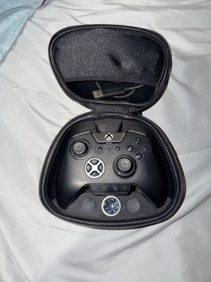 Razer Wolverine V2 Pro