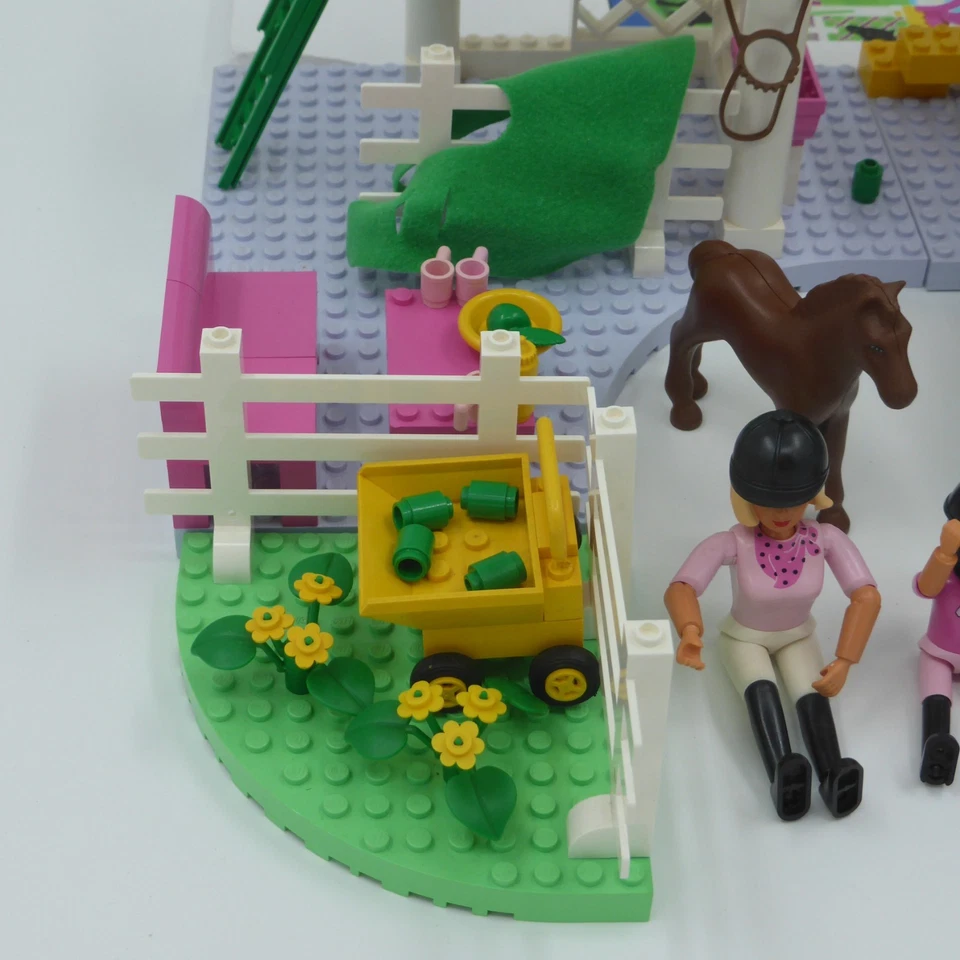 Lego 5871 Belville Recreation Riding Stables Rare Complete no Orig Instr or Box - Bild 3 von 4