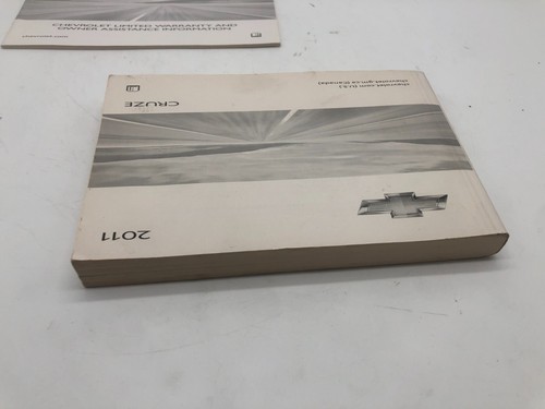 2011 Chevrolet Cruze Owners Manual Set OEM A03B35049 - Picture 8 of 13
