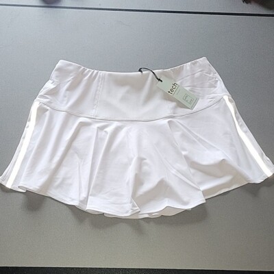 Lucky in Love white skirt Avante Garde High Tech Flounce tennis run skort Medium