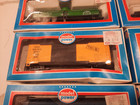 Lot of 9 Model Power HO Scale Train Cars Tank Cattle Reefer Box Car Original Box — photo 8