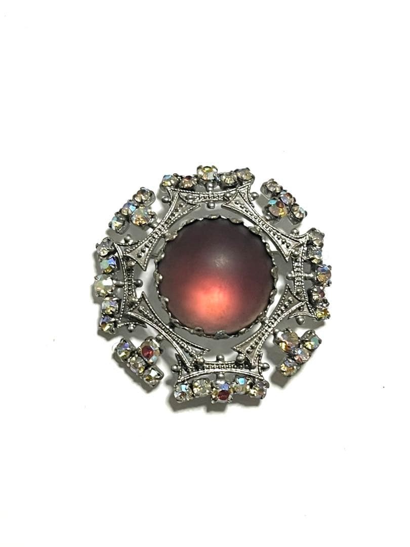 Antique Style Brooch Purple Glass Saphiret Style Floral Vintage Pin
