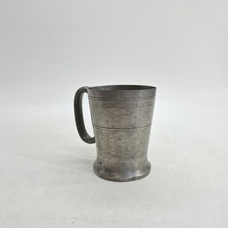 Trafalgar English Pewter One Pint Measure Tankard Hand Beaten Antique Tankard